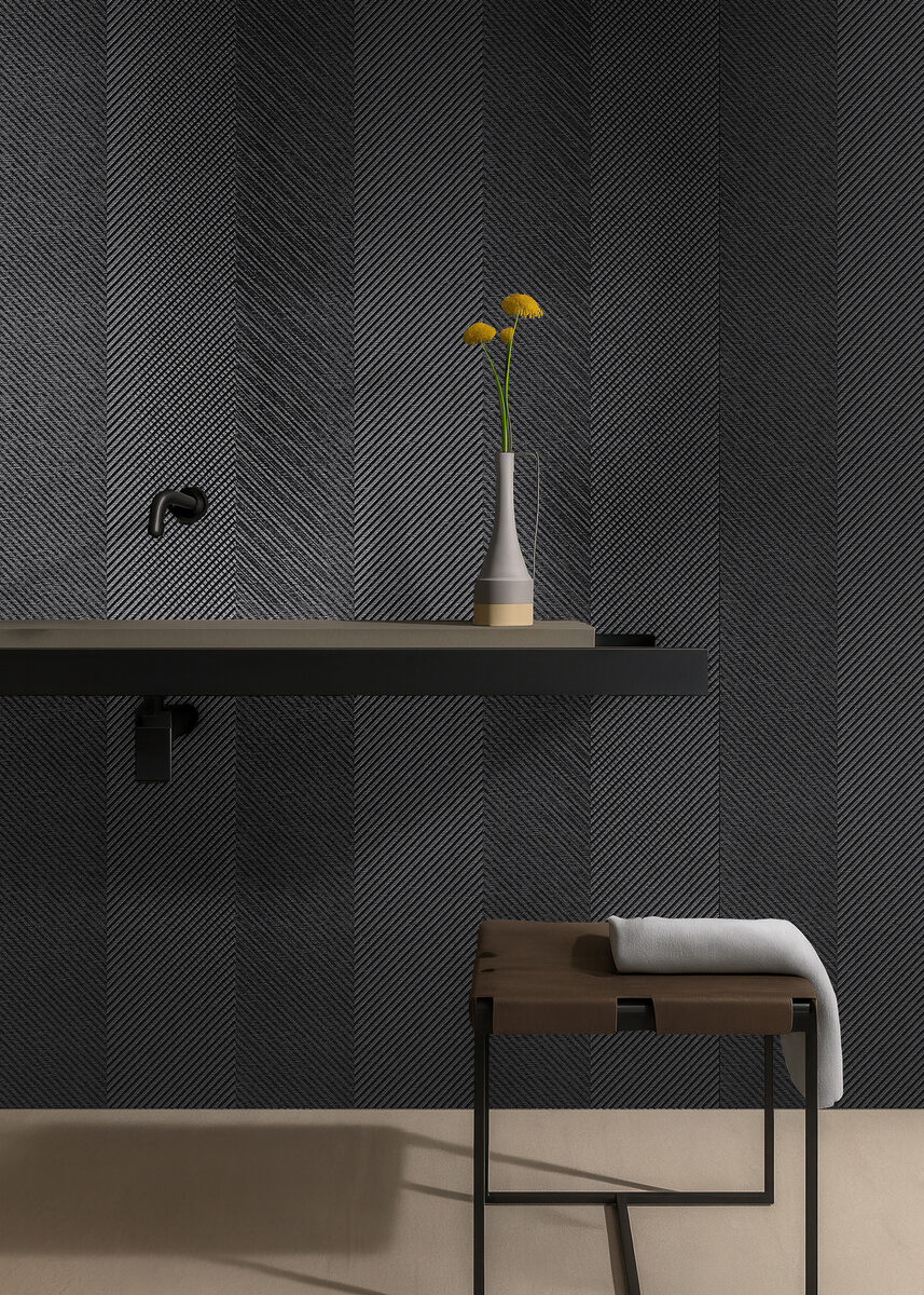 Strion Anthracite